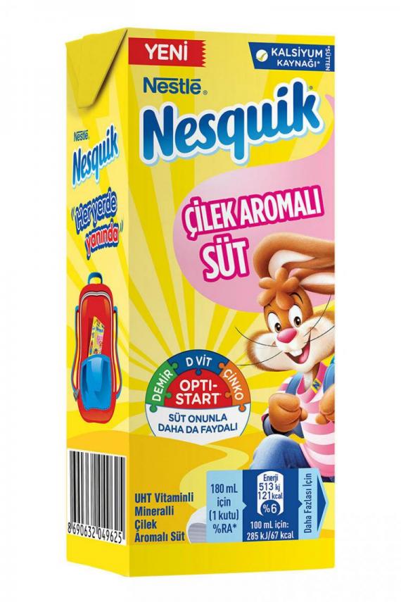 Nesquik Çilek Aromalı Süt 180 Ml